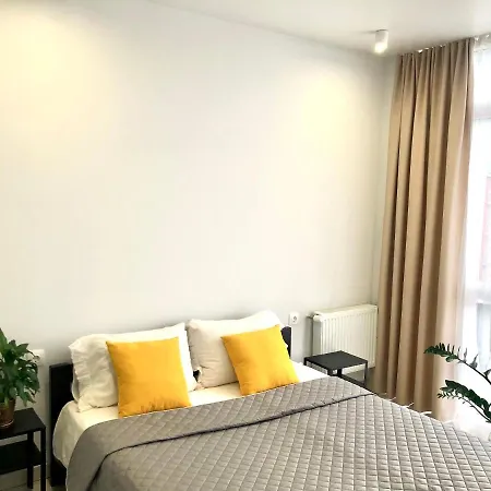 Osapart Apartments In A Complex Great Britain 利沃夫 外观 照片