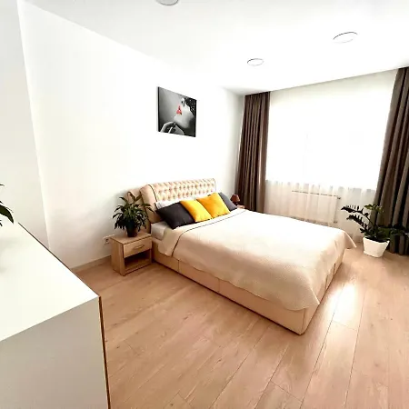 Osapart Apartments In A Complex Great Britain 利沃夫 外观 照片