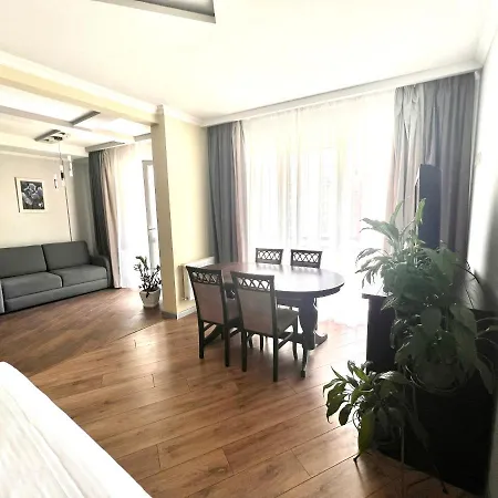 Osapart Apartments In A Complex Great Britain 利沃夫 外观 照片