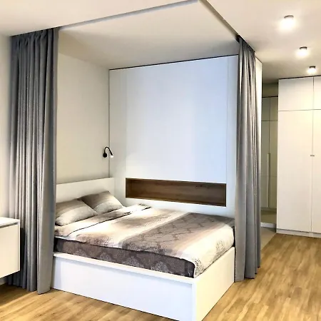 Osapart Apartments In A Complex Great Britain 利沃夫 外观 照片