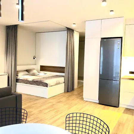 Osapart Apartments In A Complex Great Britain 利沃夫 外观 照片