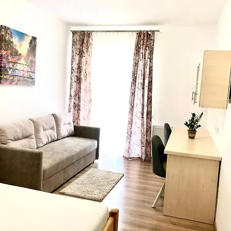 Osapart Apartments In A Complex Great Britain 利沃夫 外观 照片