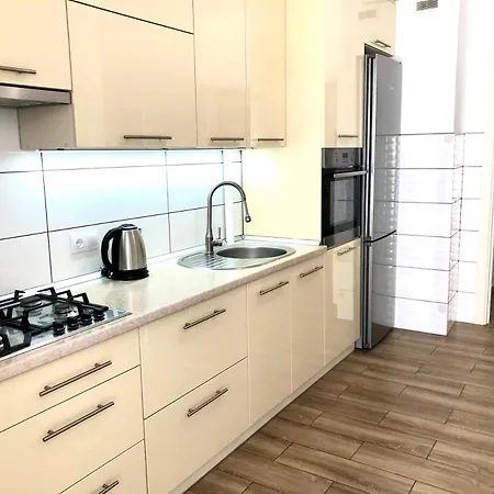 Osapart Apartments In A Complex Great Britain 利沃夫 外观 照片