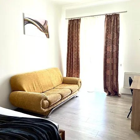 Osapart Apartments In A Complex Great Britain 利沃夫 外观 照片